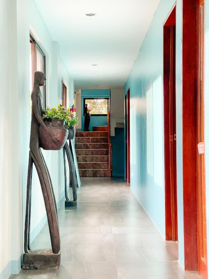 Amos Pili Tree Inn Powered By Cocotel El Nido Exterior foto